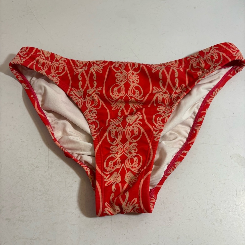 🛍️3/$30 Nike swim women's red patterned bikini bottoms in size 12